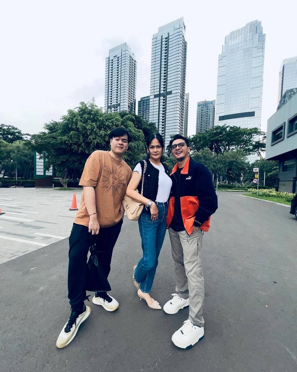 Outfit ala Ricky Harun