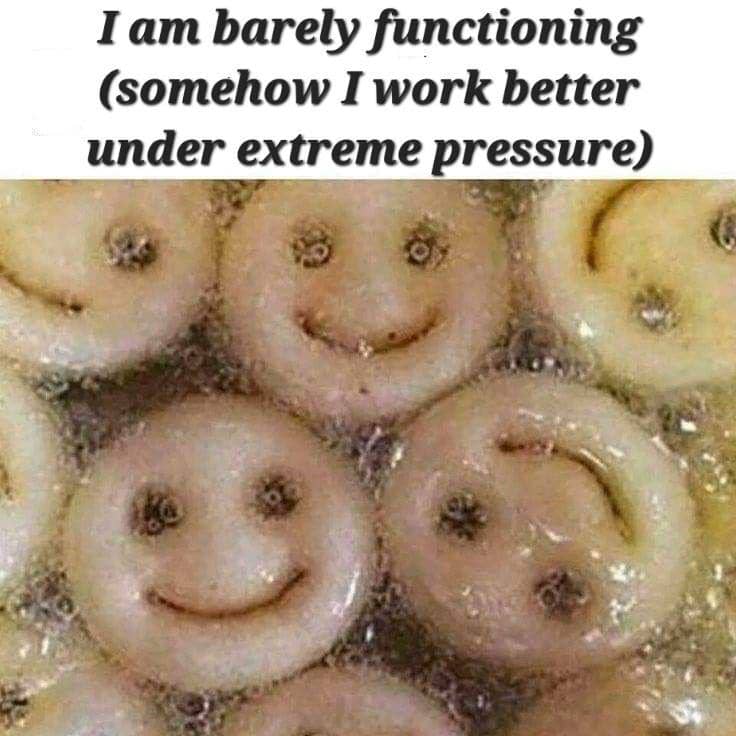 meme kerja di bawah tekanan