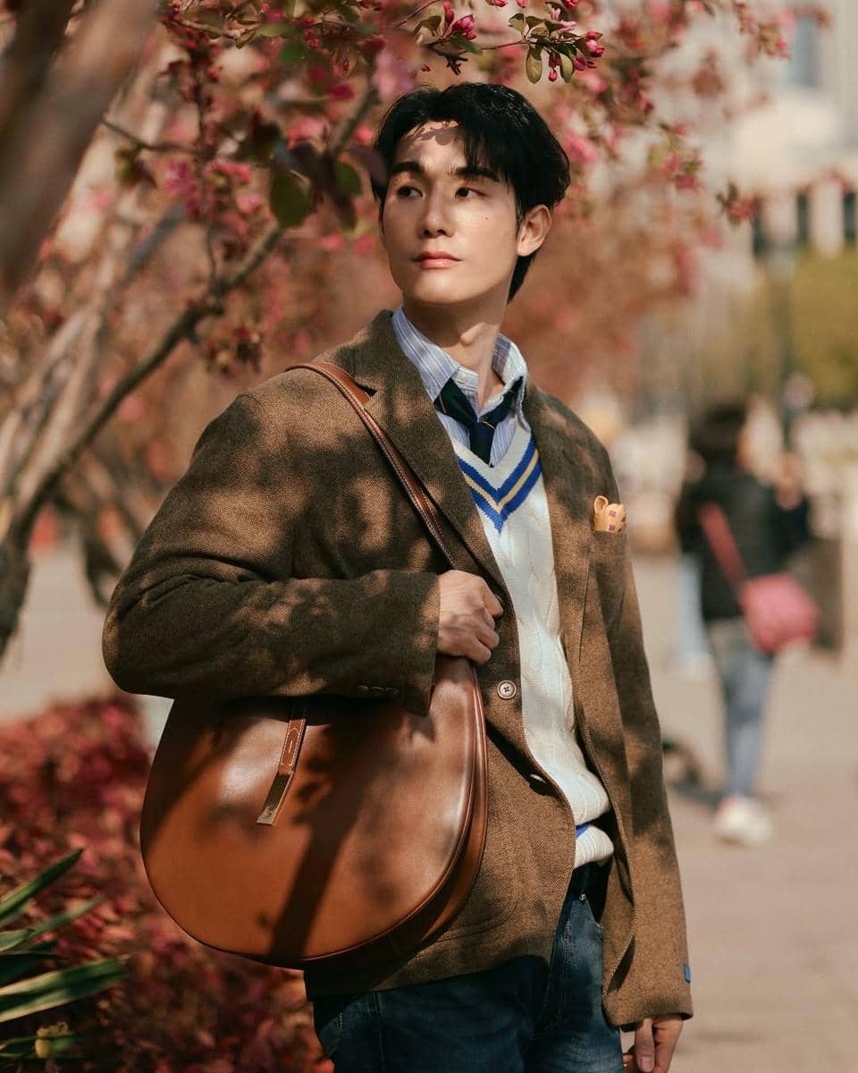 outfit Force Jiratchapong