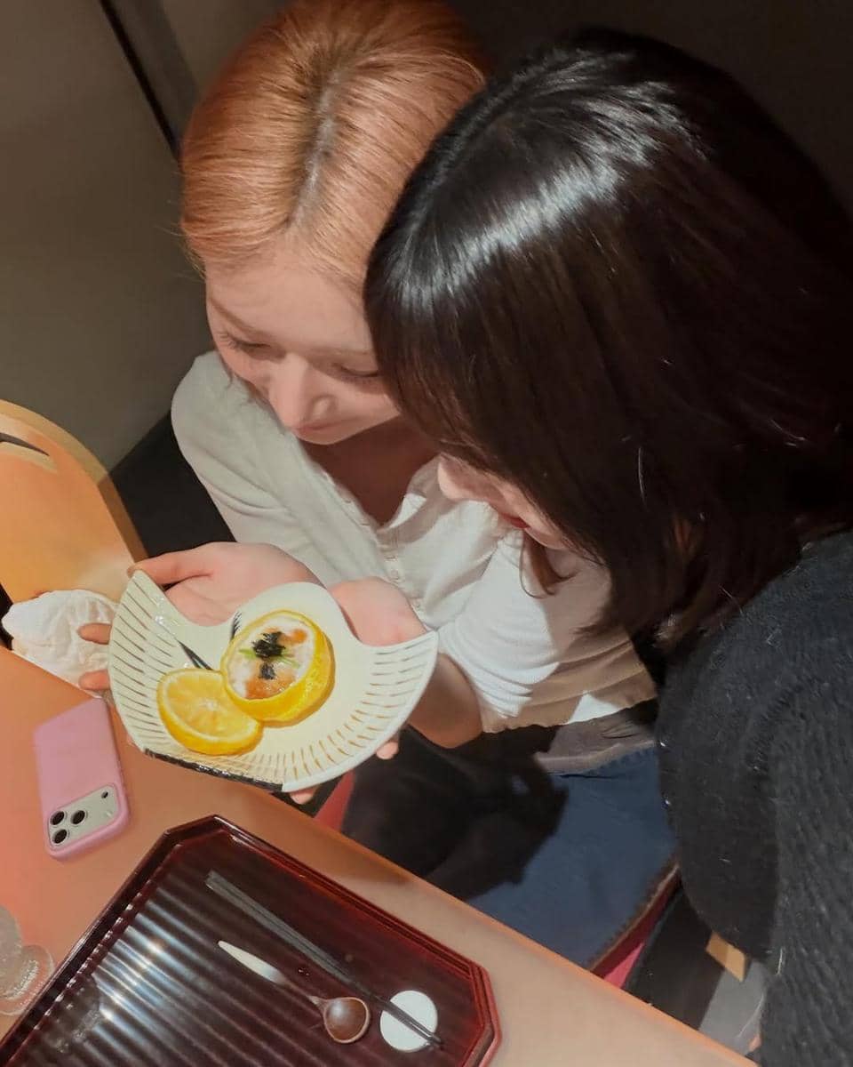 potret Joy Red Velvet dan Rei IVE 