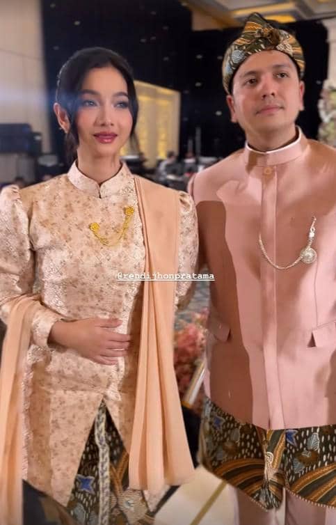 Tamu Artis di Acara 7 Bulanan Lesti Kejora (instagram.com/lestikejora)