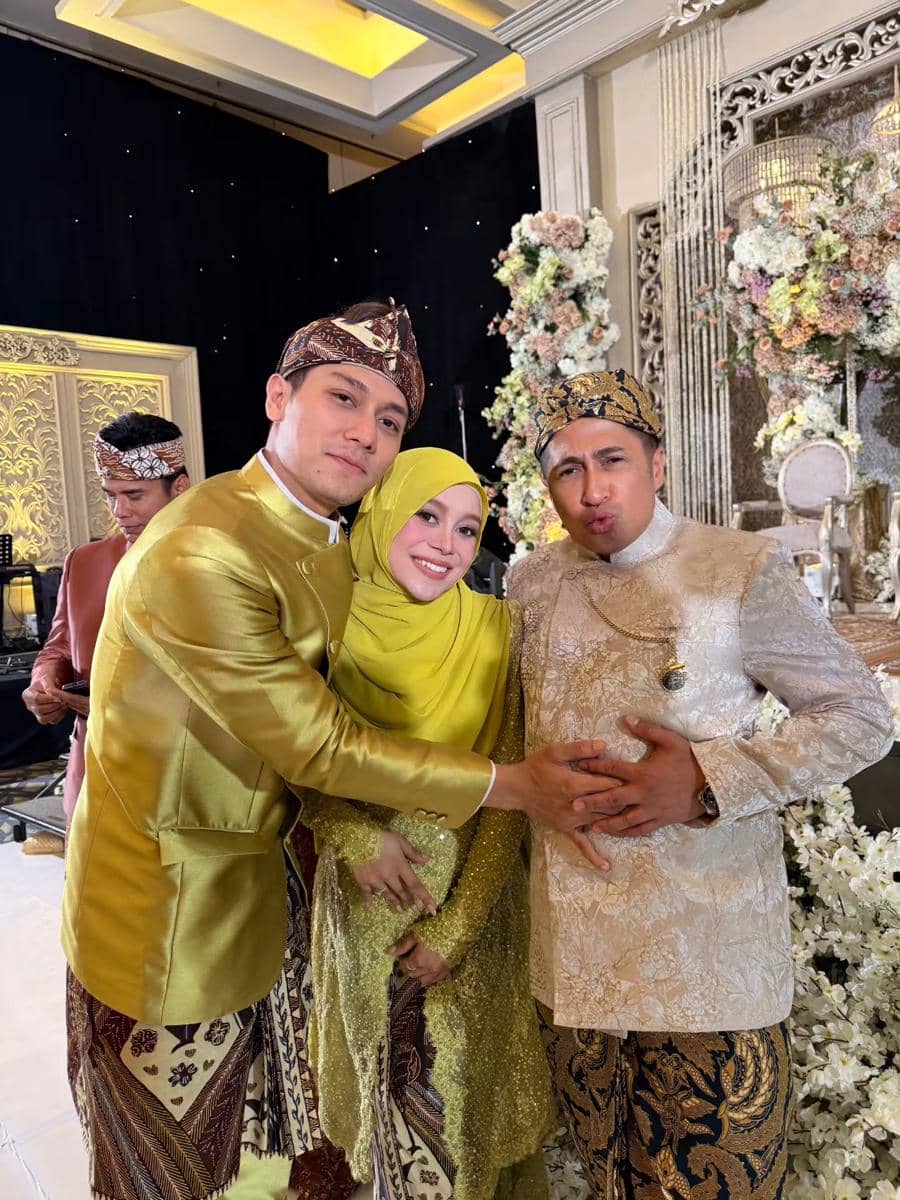 Tamu Artis di Acara 7 Bulanan Lesti Kejora (instagram.com/lestikejora)