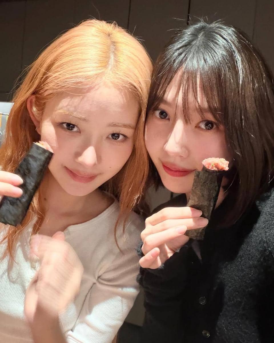 potret Joy Red Velvet dan Rei IVE 