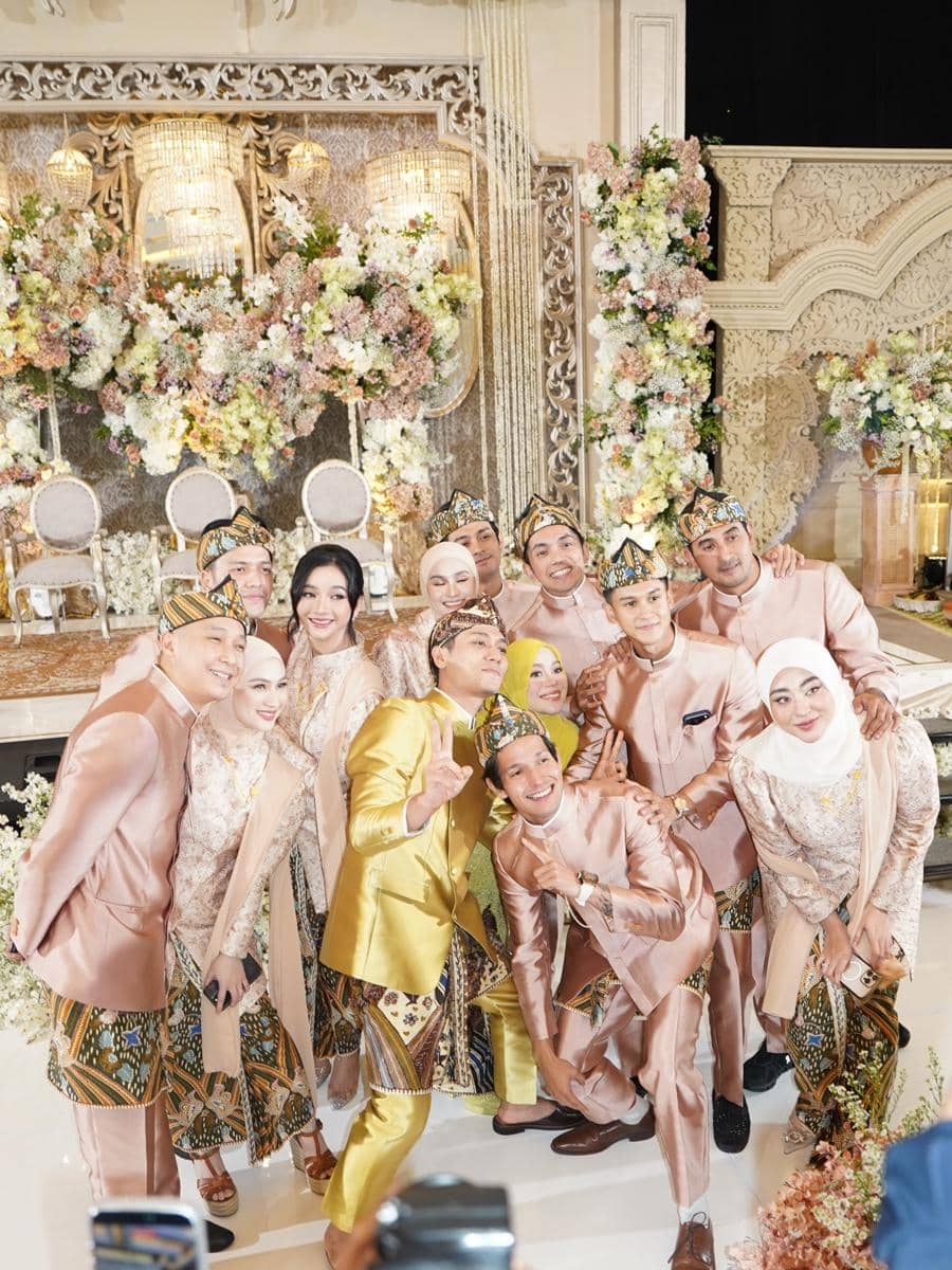 Artis Jadi Pengiring 7 Bulanan Lesti Kejora (instagram.com/adysky99)