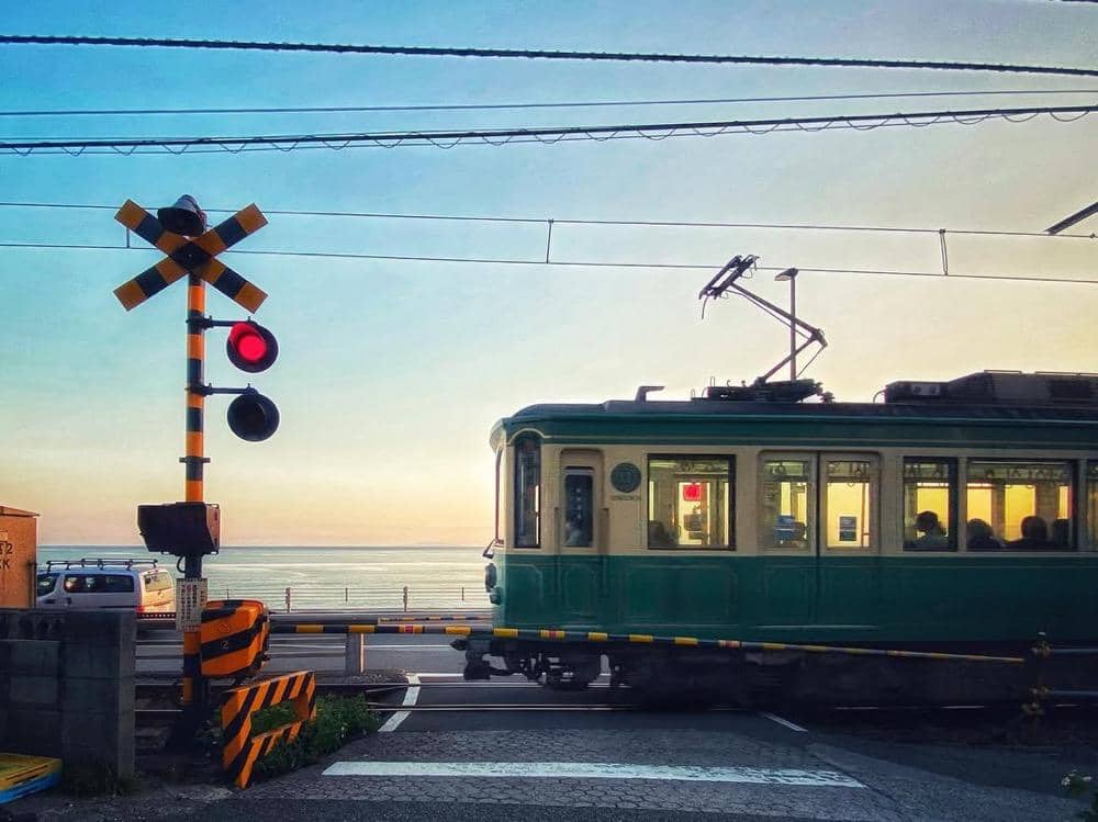Enoden Railway Crossing