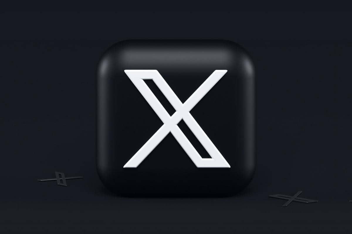 ilustrasi logo platform X