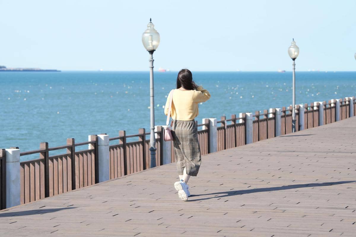 ilustrasi keluar tanpa tujuan