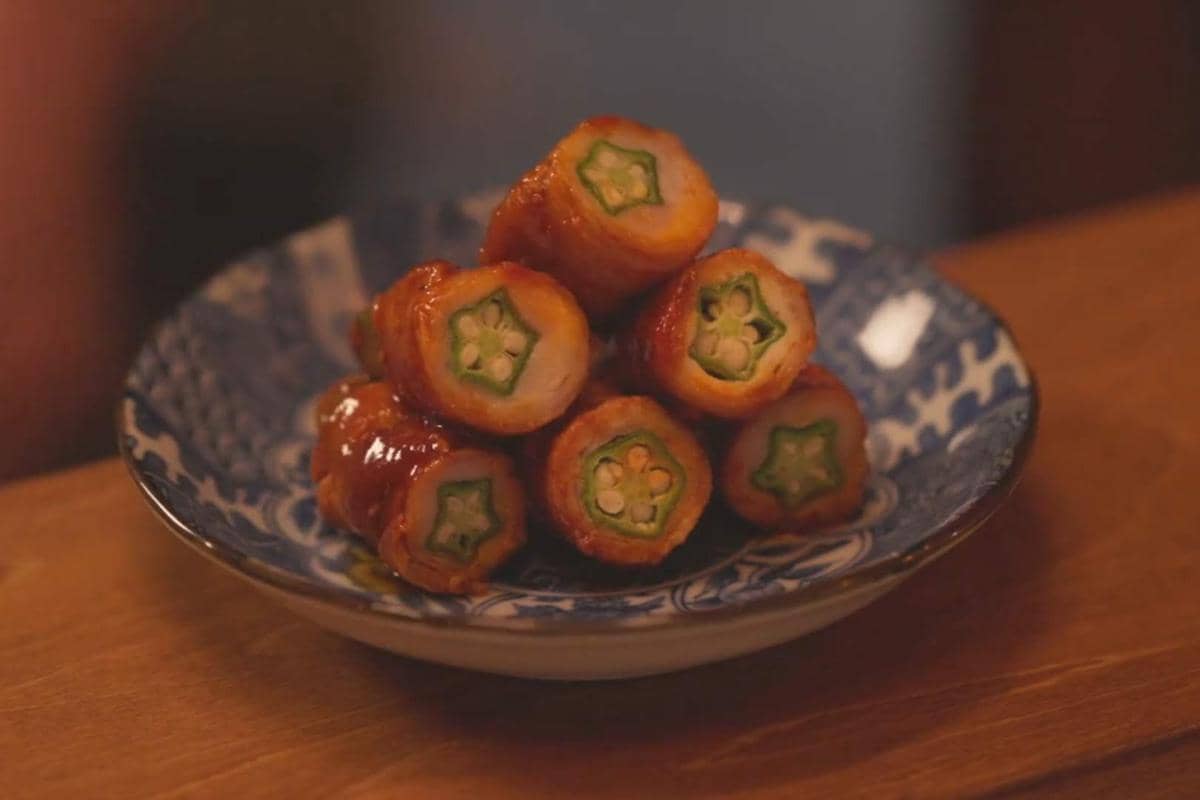 ilustrasi okra samgyeopsal di Gimbap and Onigiri