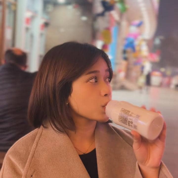 Brisia Jodie dan Jonathan Alden liburan ke Shanghai.