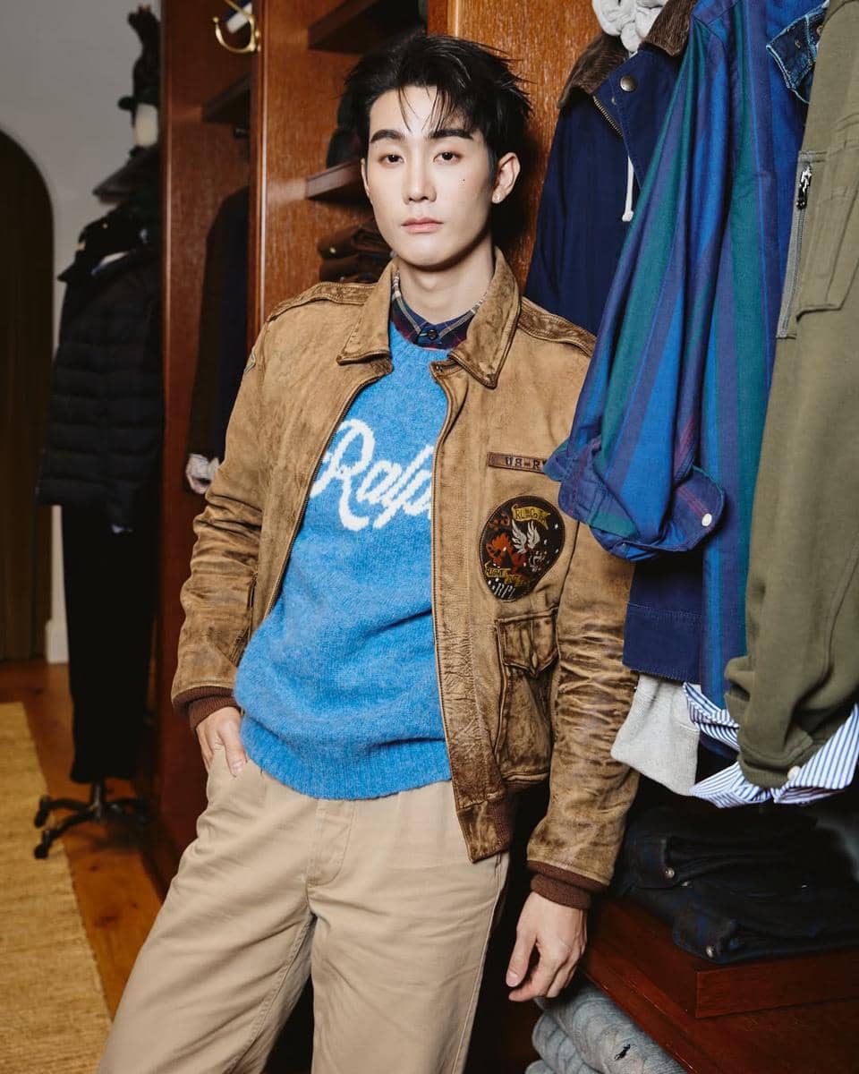 outfit Force Jiratchapong 