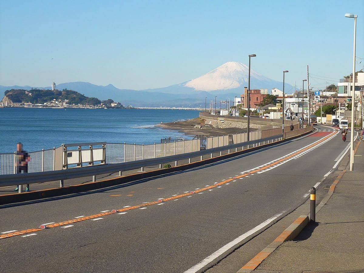 Gunung Fuji dari Enoshima