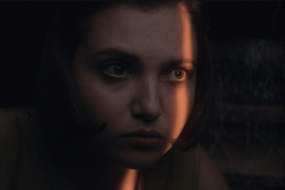 Still cut Agatha Christie's Seven Dials