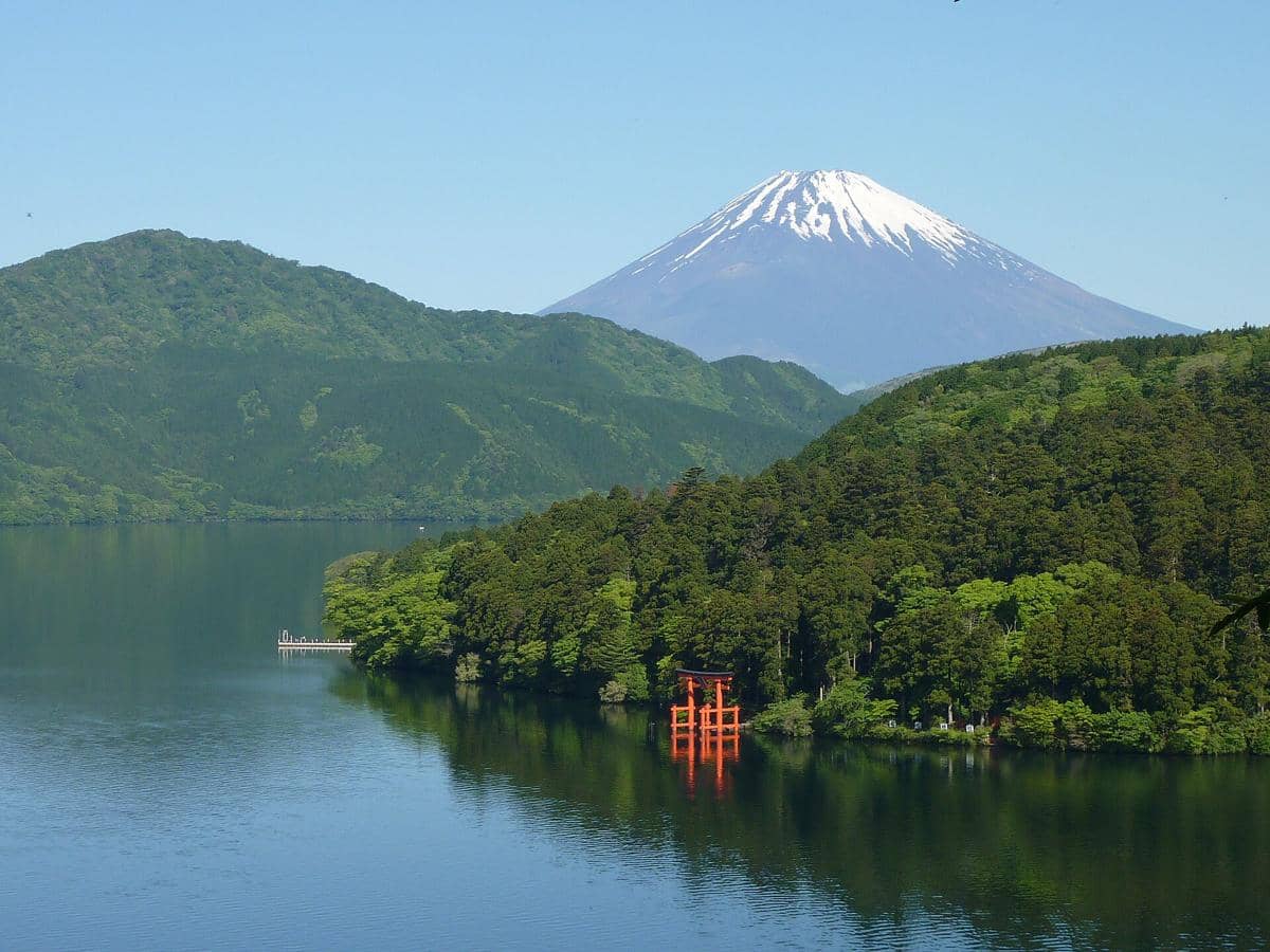 Potret pemandangan Gunung Fuji dari Hakone