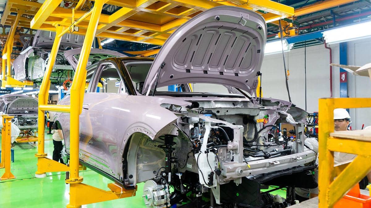 Foto 2 - Geely memperkuat ekosistem kendaraan listrik nasional melalui kolaborasi strategis dengan Gotion untuk pemasokan battery cell Geely EX2.jpg