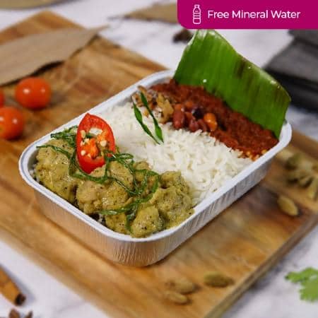 Menu Nasi Lemak Ayam di Batik Air 