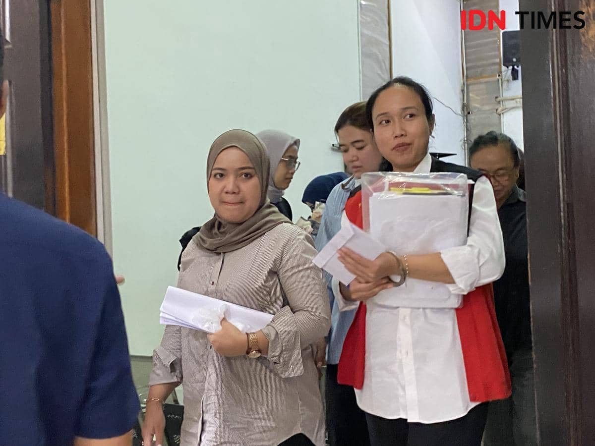 Sidang lanjutan perkara penipuan dan penggelapan oleh Melani Mecimapro di PN Jaksel