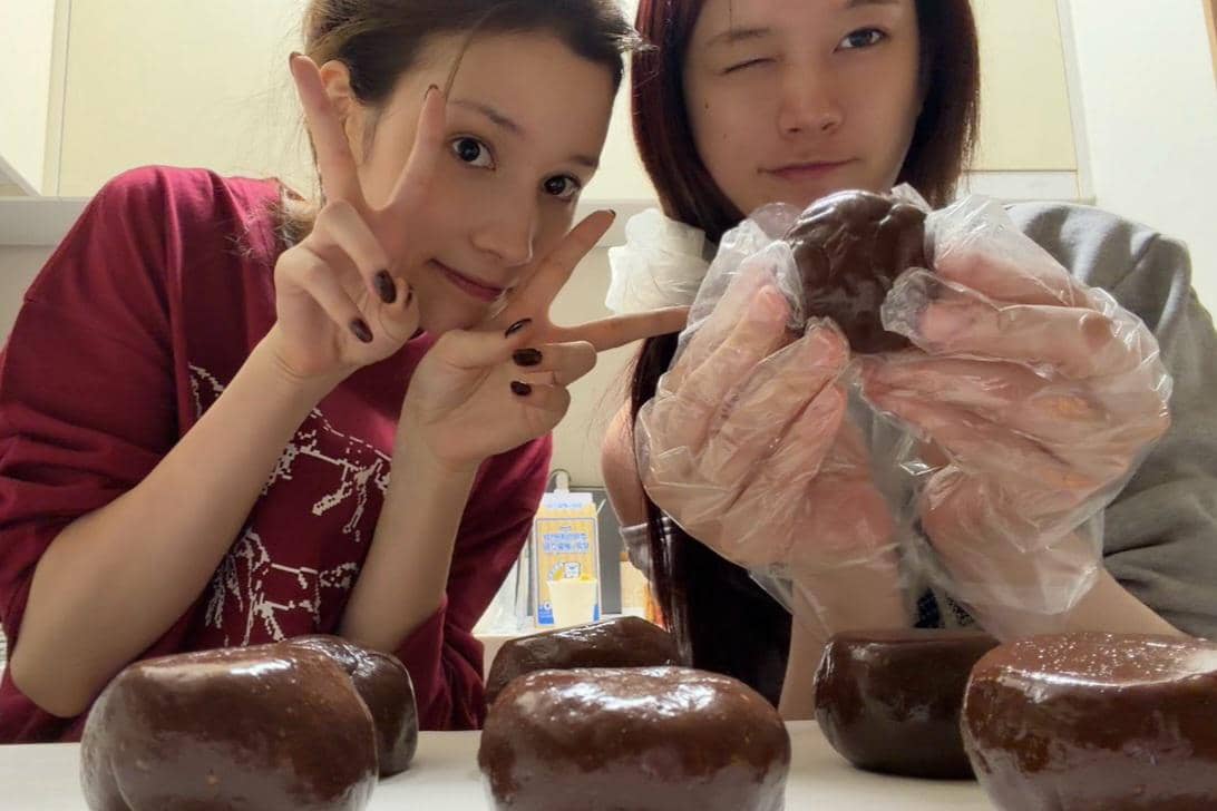 Bahiyyih Kep1er dan J STAYC