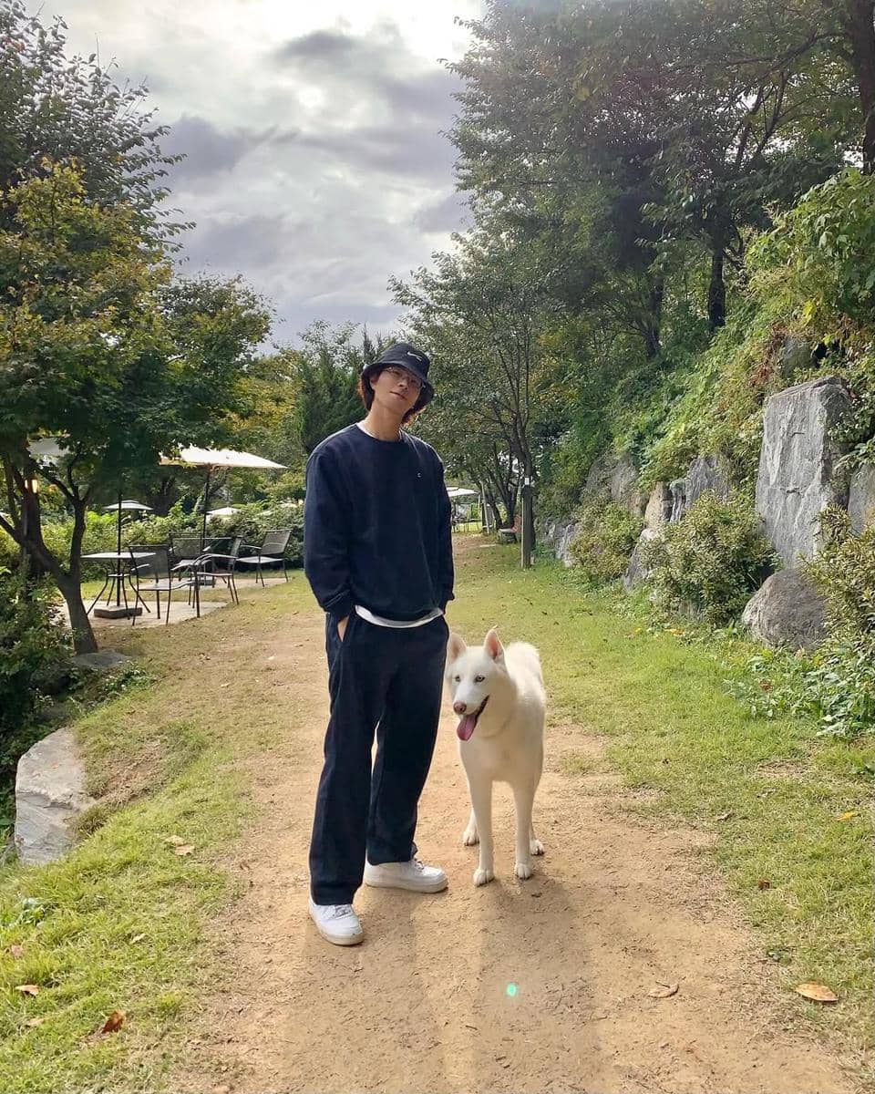 Outfit ala Hong Jong Hyun