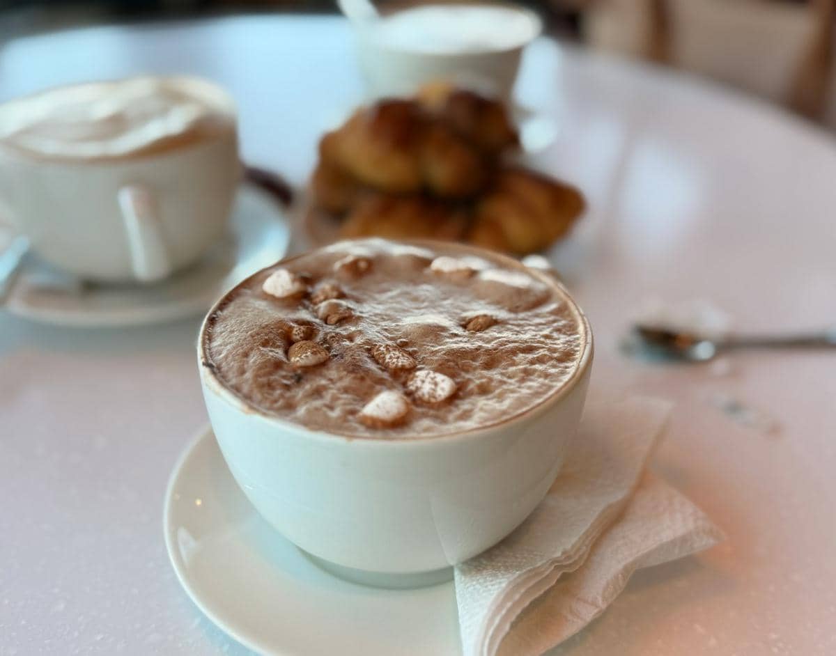 ilustrasi hot chocolate