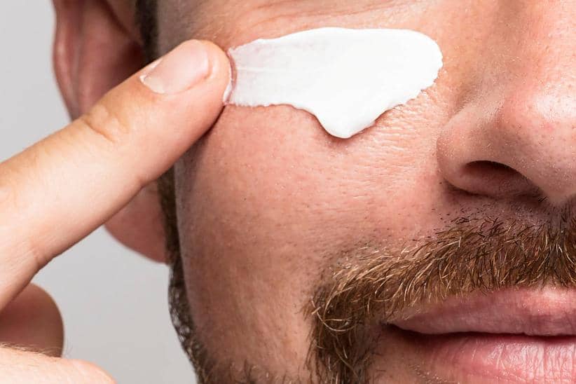 ilustrasi sunscreen cowok 