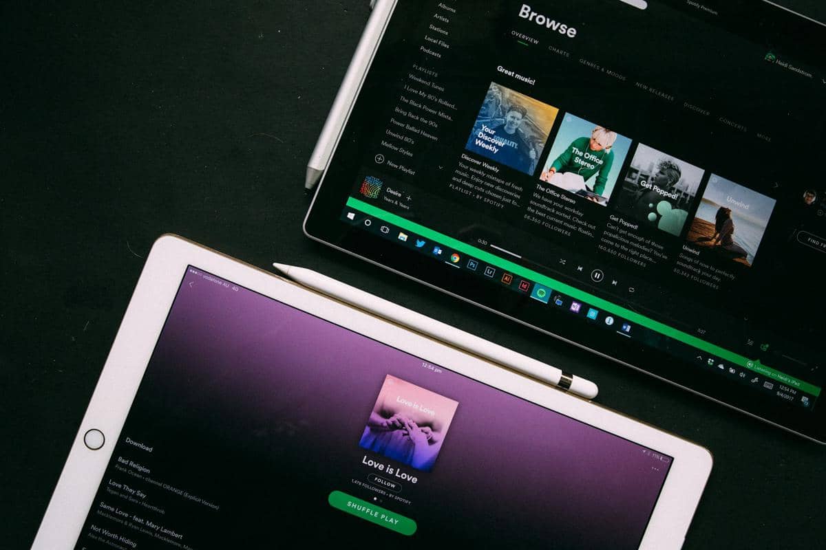 ilustrasi platform musik