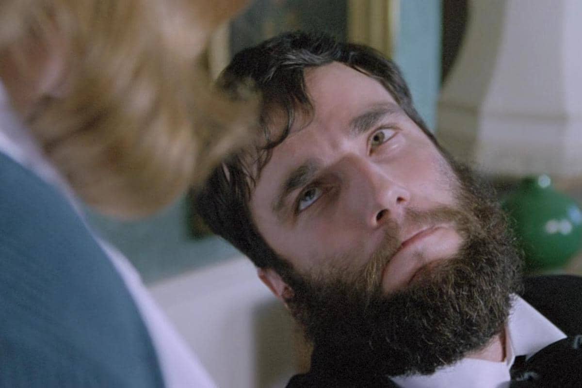 Daniel-Day Lewis dalam film My Left Foot
