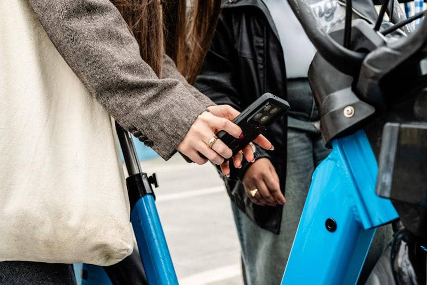 ilustrasi pembayaran cashless 