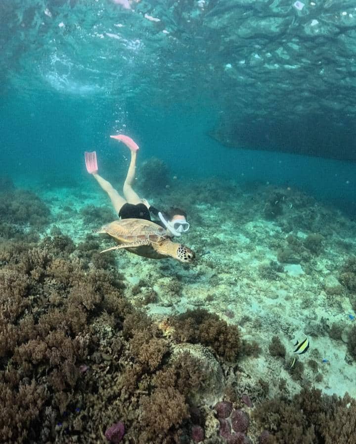 Yasmin Napper saat liburan ke Pulau Gili Meno.