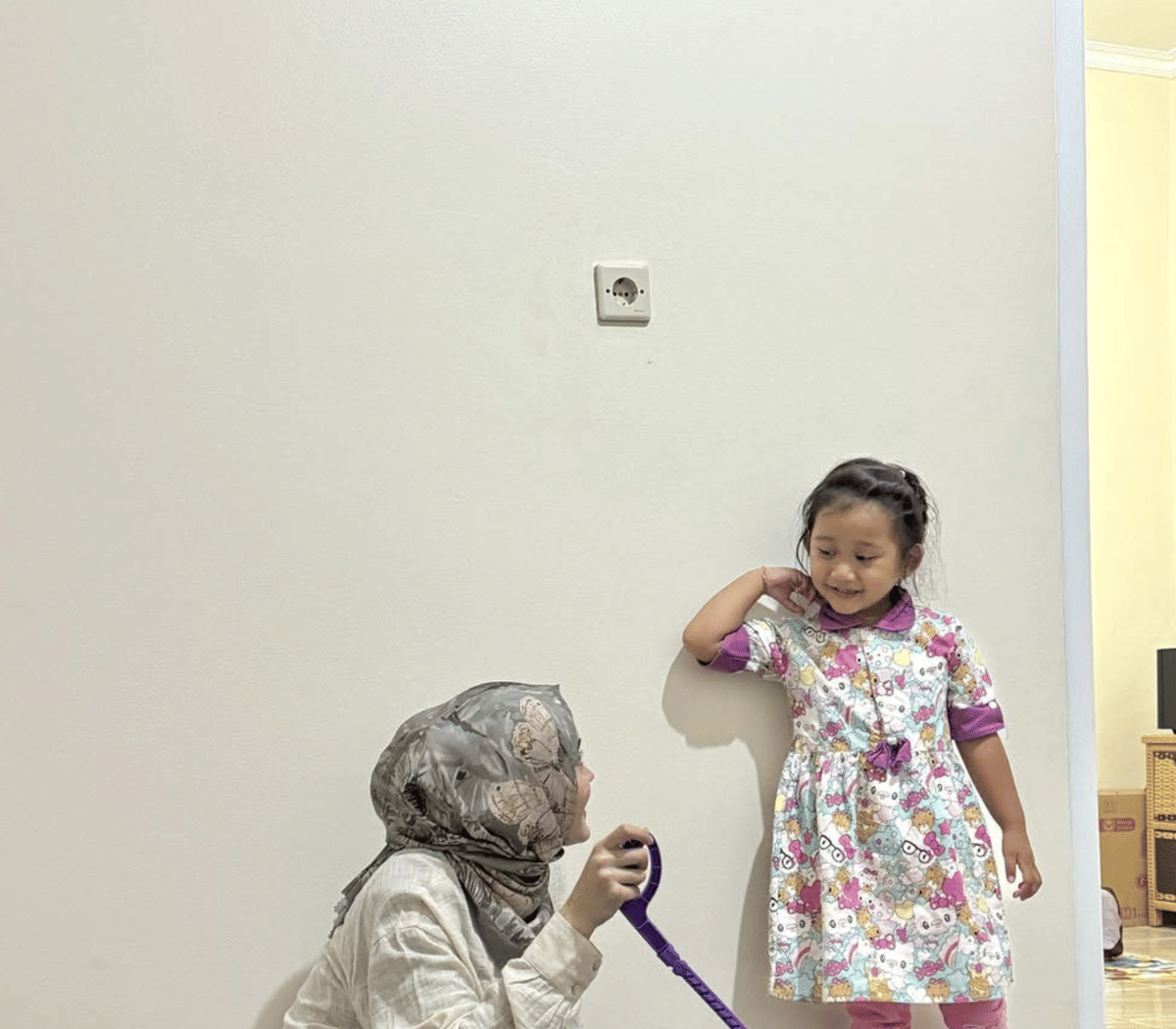 momen kedekatan Putri Delina dan Rizky Febian dengan Bintang