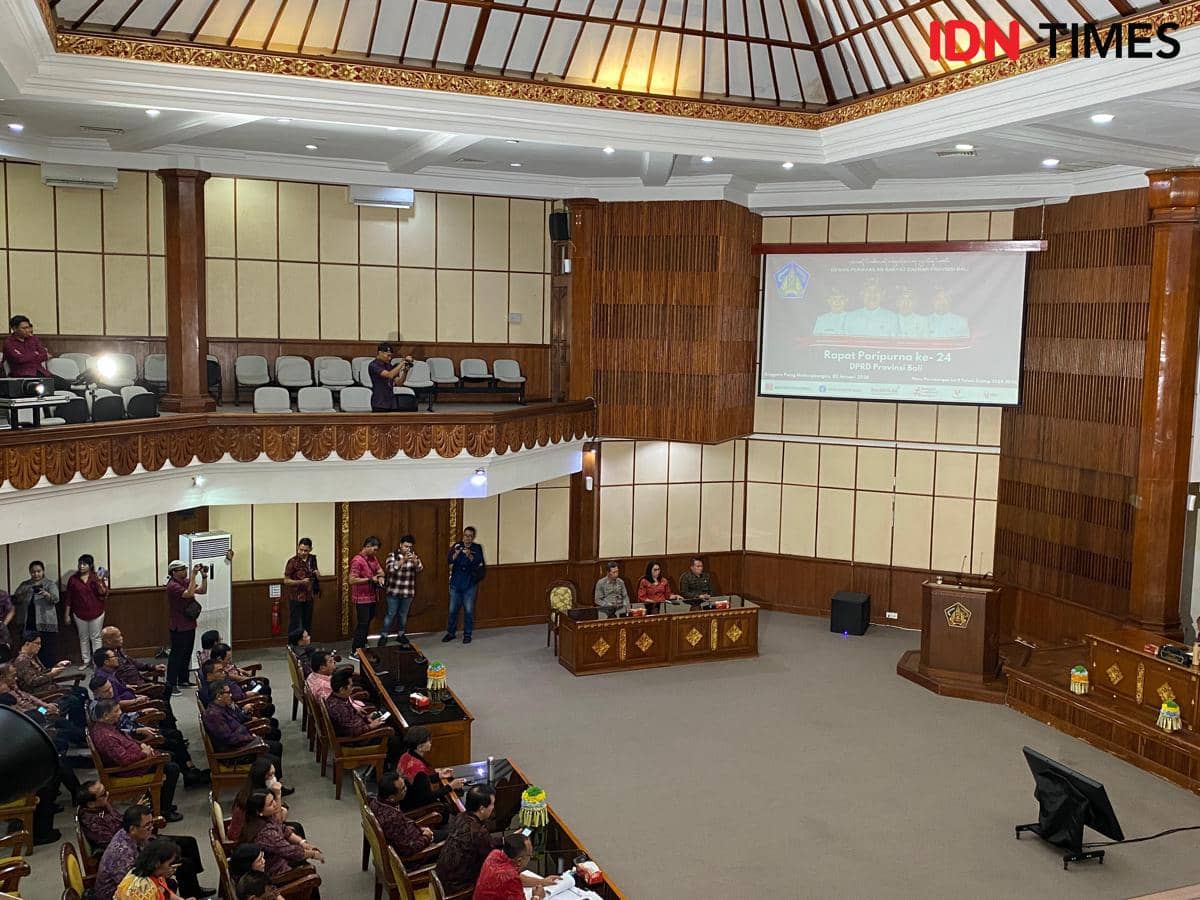 sidang paripurna_24.jpeg