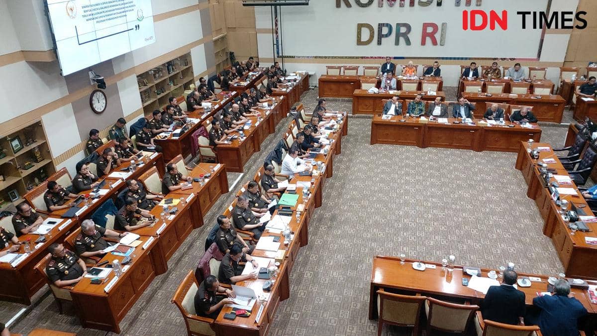 Jaksa Agung Sebut 72 Pegawai Disanksi Berat, Turun Jabatan-Dipecat