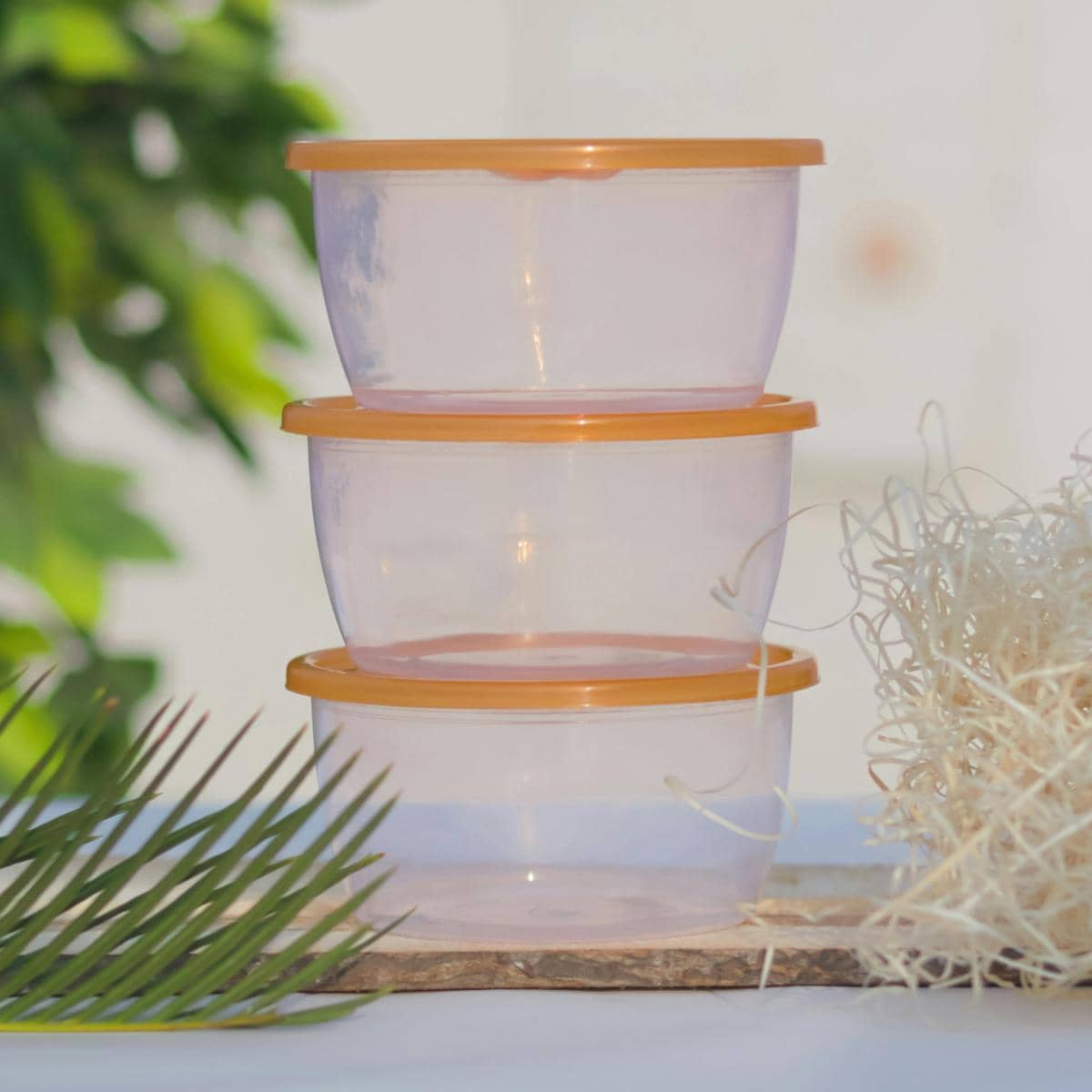 Ilustrasi wadah tertutup