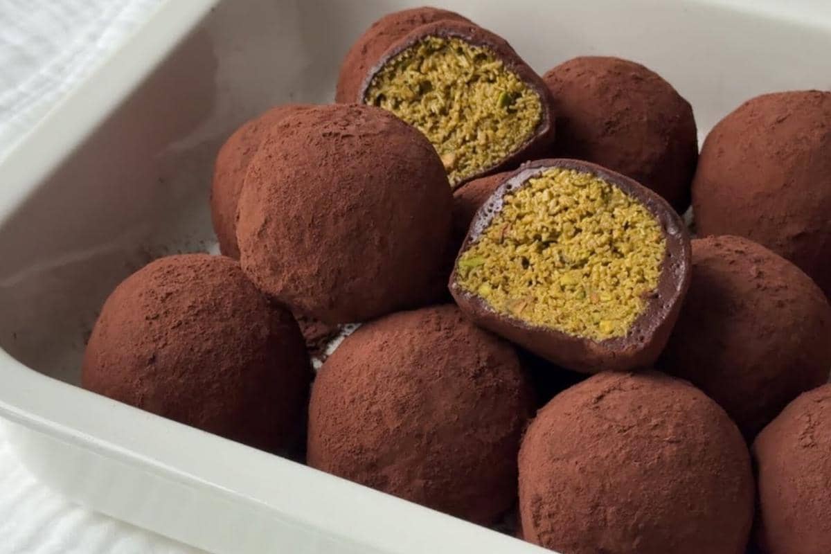 ilustrasi dubai chewy cookie