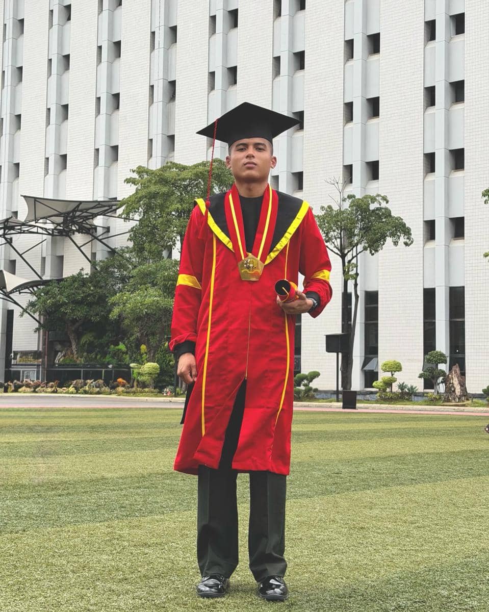 Sabrina Chairunnisa Hadiri Wisuda Adiknya Pama Kopassus (instagram.com/sabrinachairunnisa_)