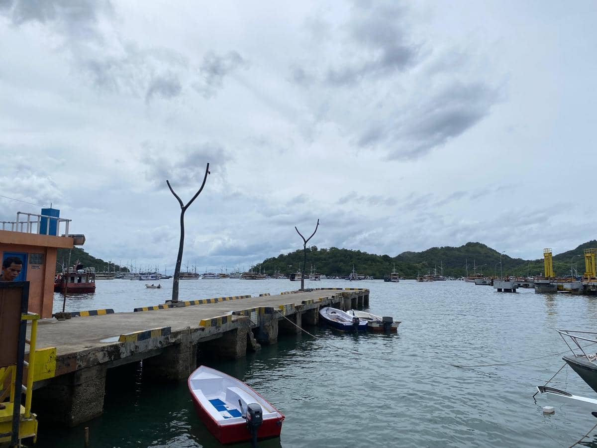 Suasana Pelabuhan Marina Labuan Bajo sepi dari aktivitas wisata. (Dok ASITA NTT)