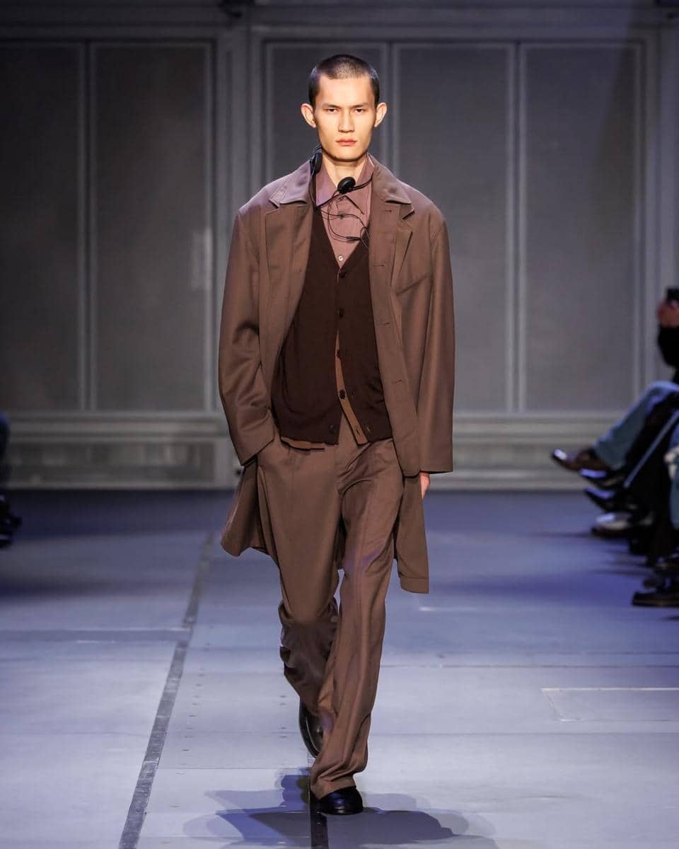 Koleksi Etudes Studio AW26 di Paris Fashion Week