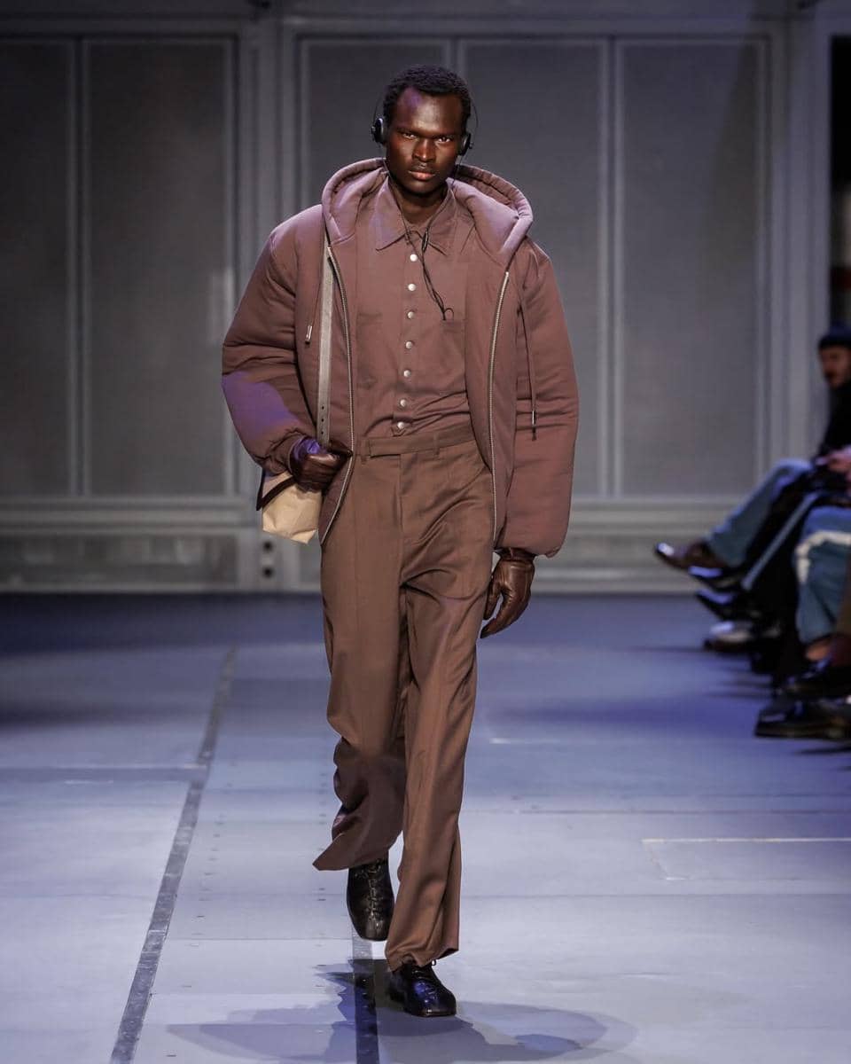 Koleksi Etudes Studio AW26 di Paris Fashion Week