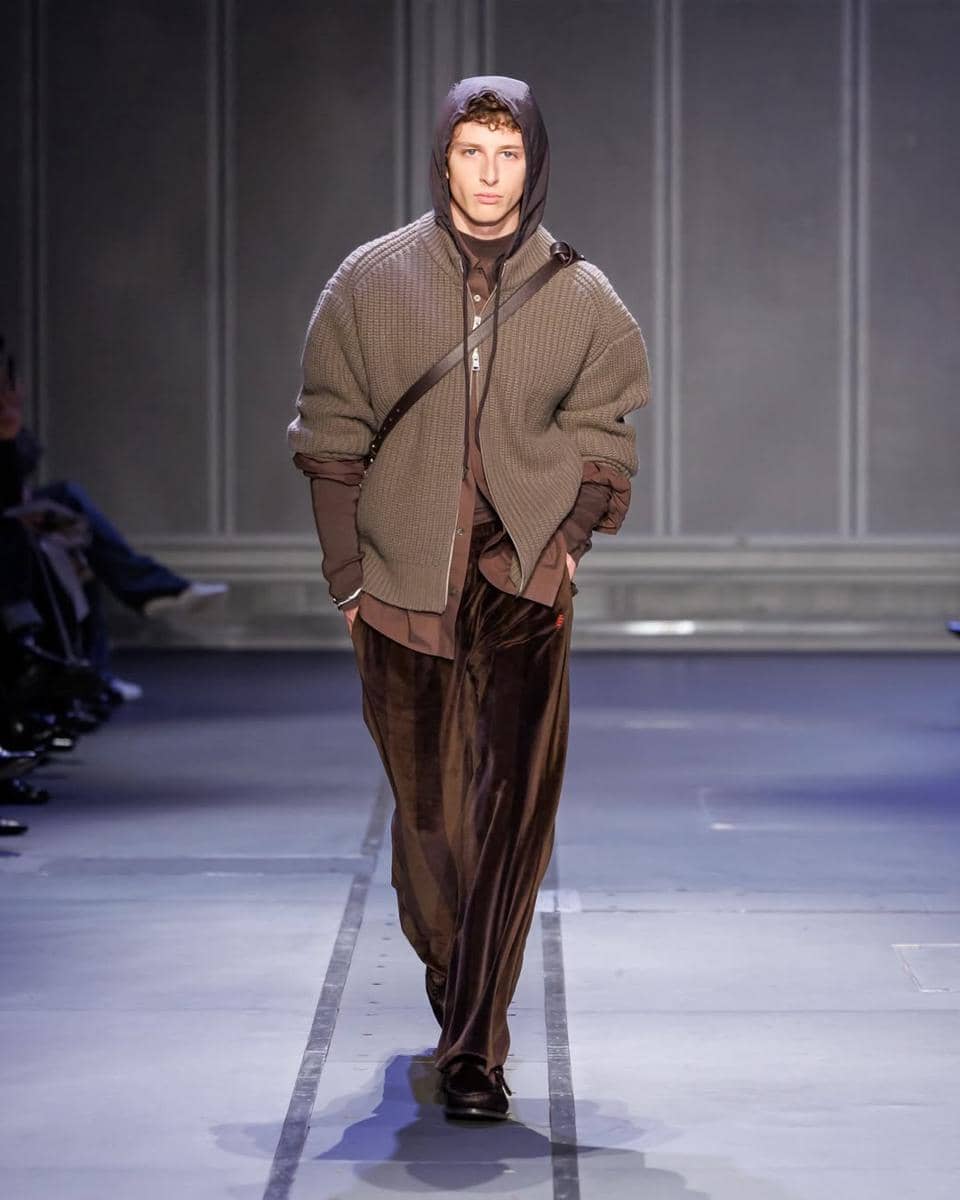 Koleksi Etudes Studio AW26 di Paris Fashion Week