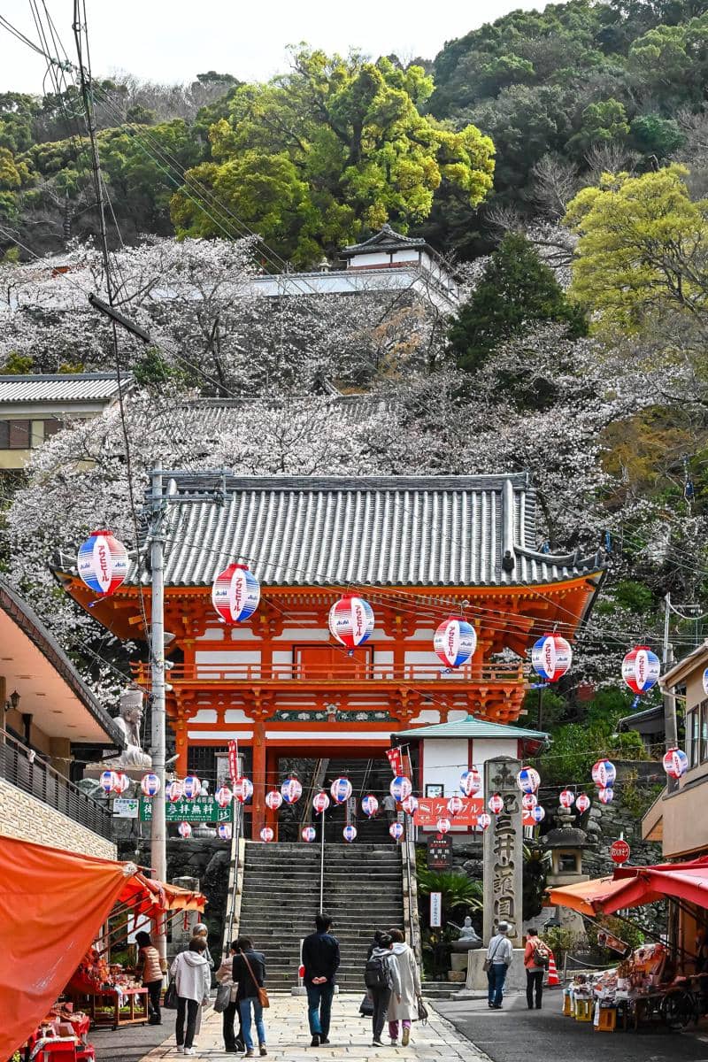 potret Kimiidera Temple