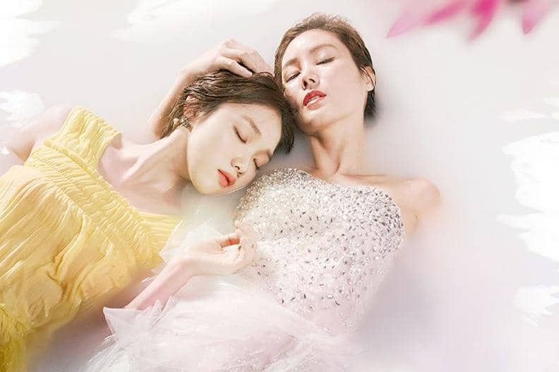 poster drama Flower of the Queen