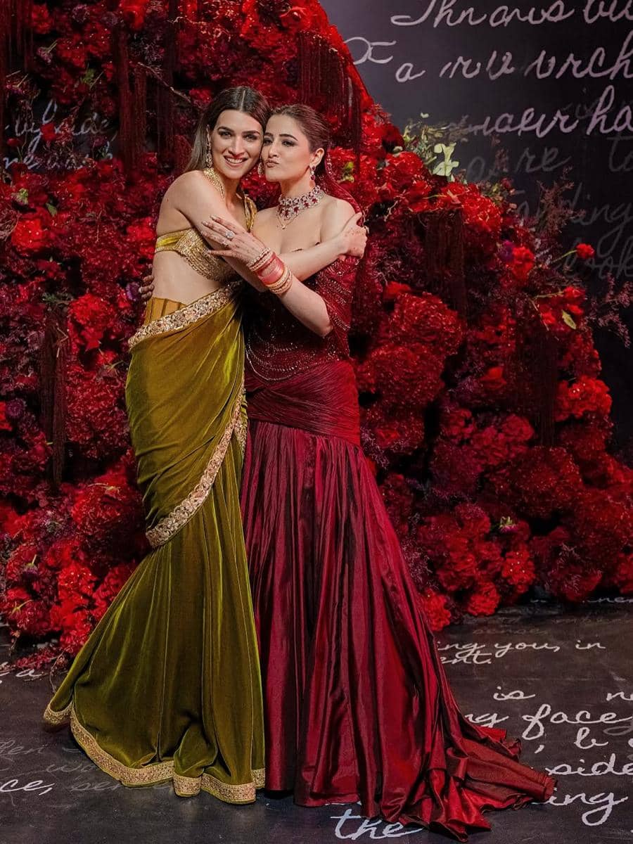 pernikahan Nupur Sanon