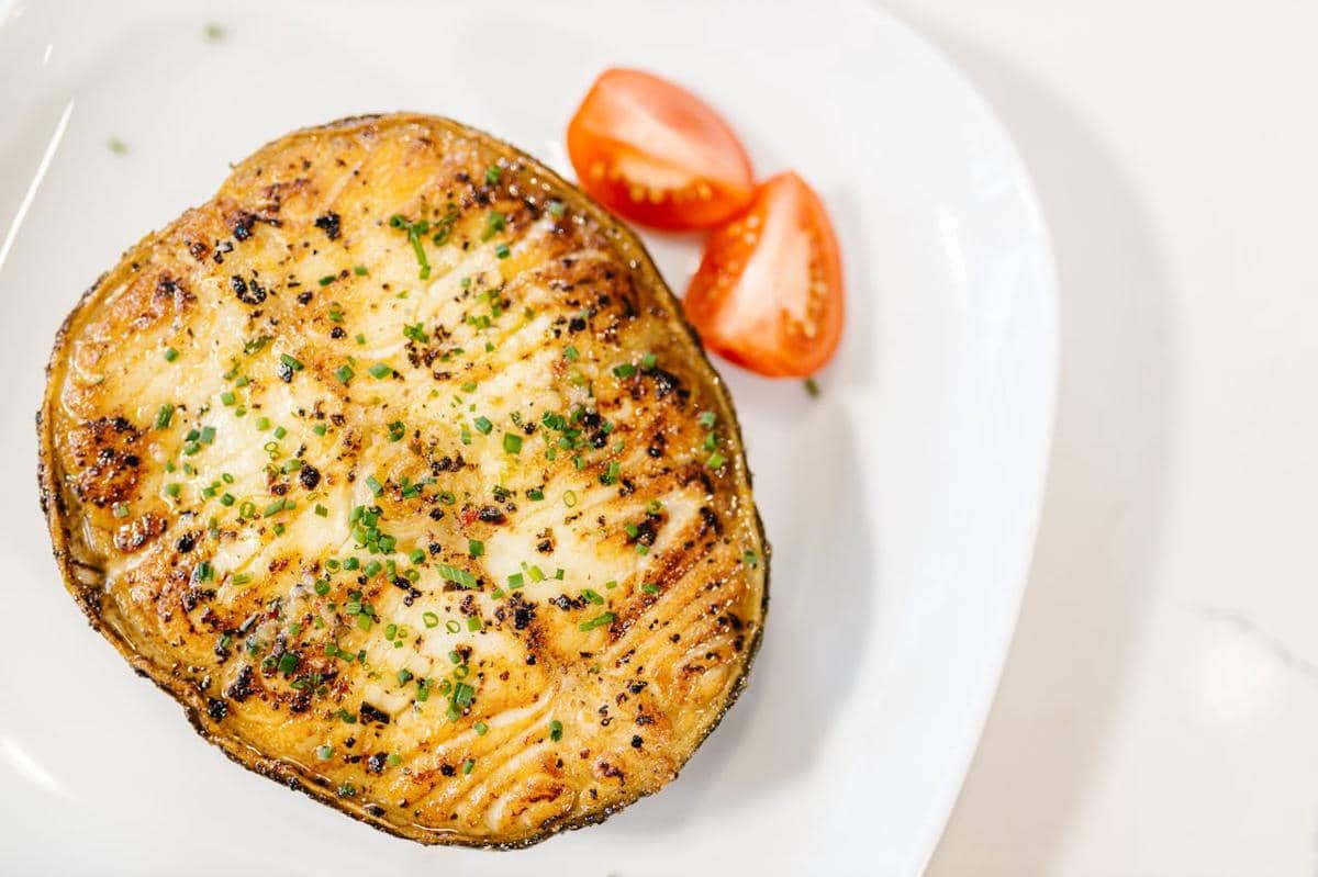 ilustrasi sajian ikan makarel miso