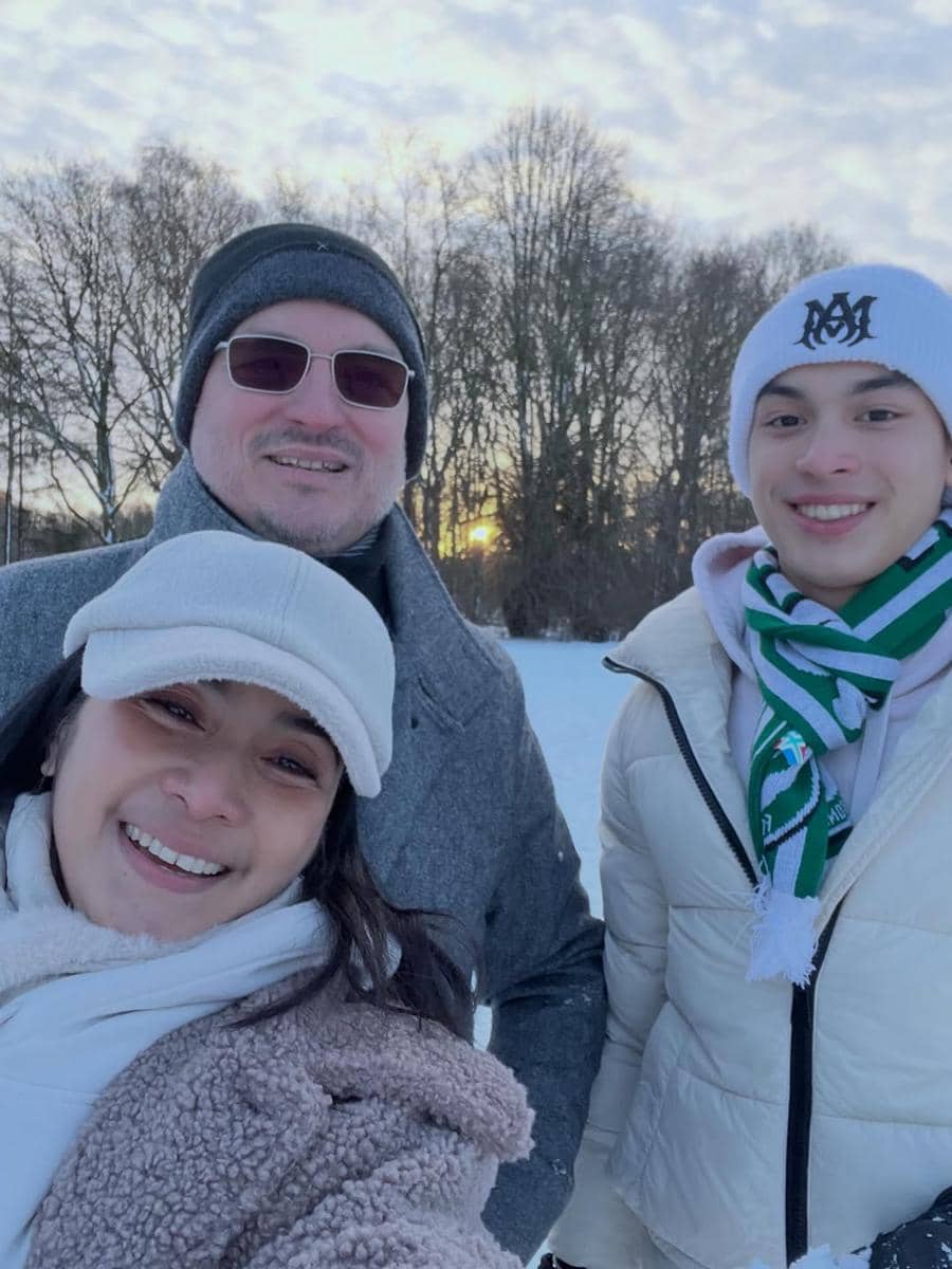 Keluarga Maudy Koesnaedi liburan di Belanda