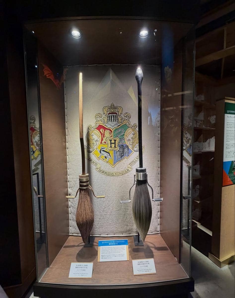 Keluarga Nabila Syakieb ke The Warner Bros. Studio Tokyo