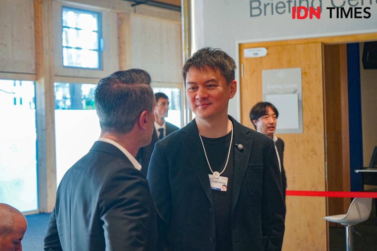 CEO & Co-Founder DANA, Vince Iswara dalam World Economic Forum 2026 di Davos, Swis