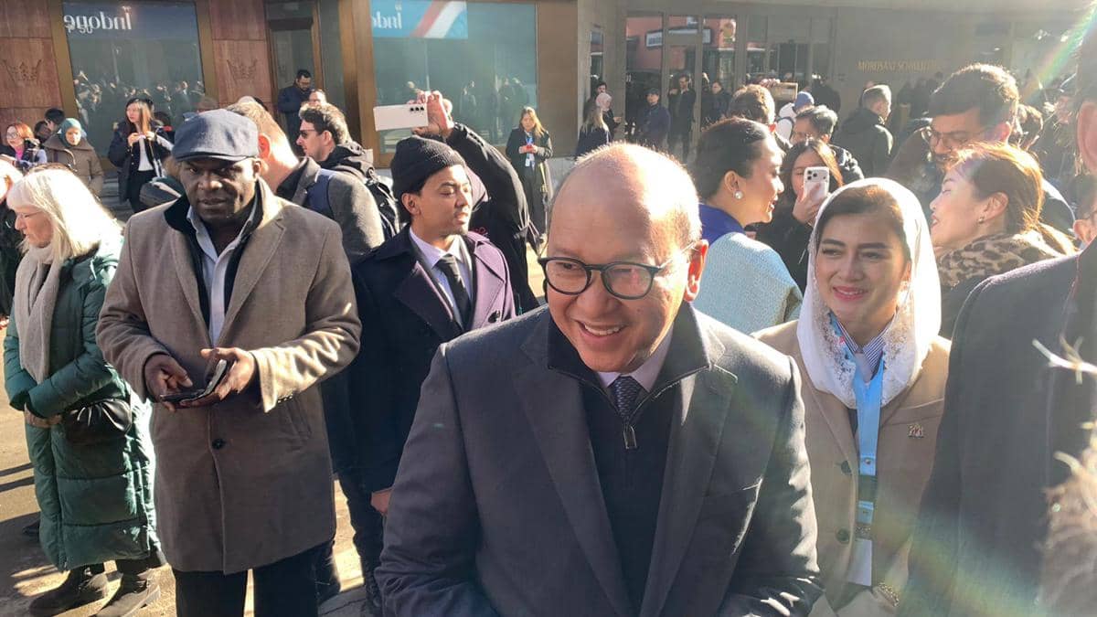 CEO Danantara Indonesia, Rosan Roeslani, pada cara opening ceremony Paviliun Indonesia di Davos, Swis 