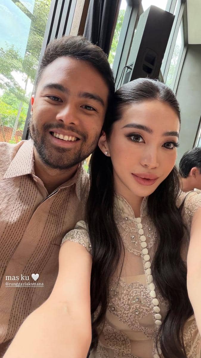 artis di lamaran El Rumi