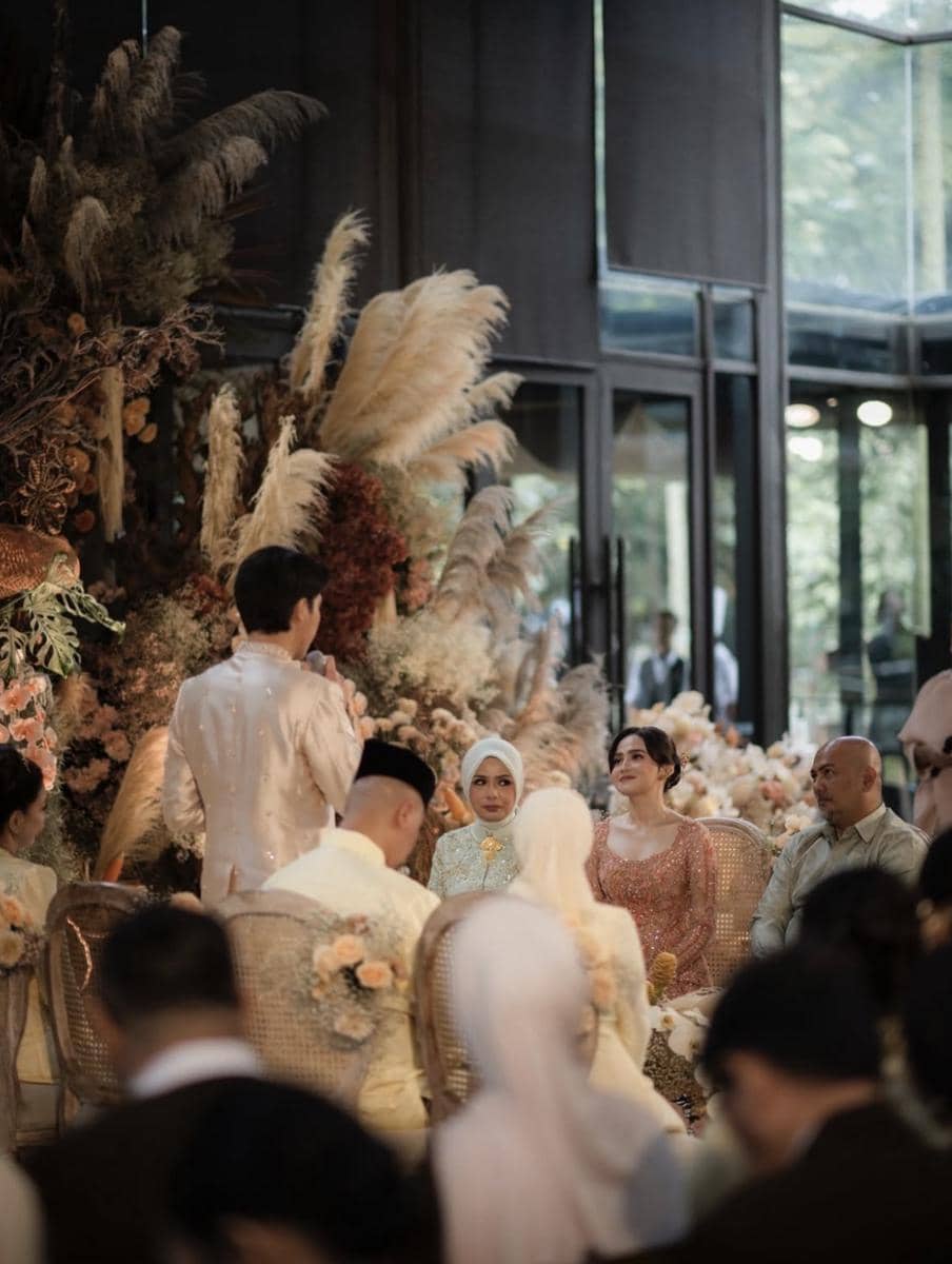 Dekorasi Acara Lamaran El Rumi dan Syifa Hadju