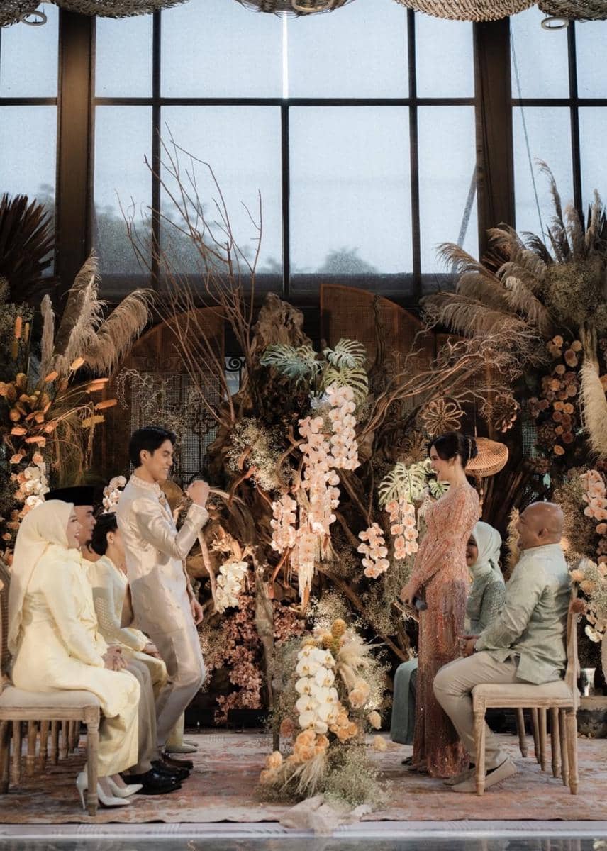 Dekorasi Acara Lamaran El Rumi dan Syifa Hadju