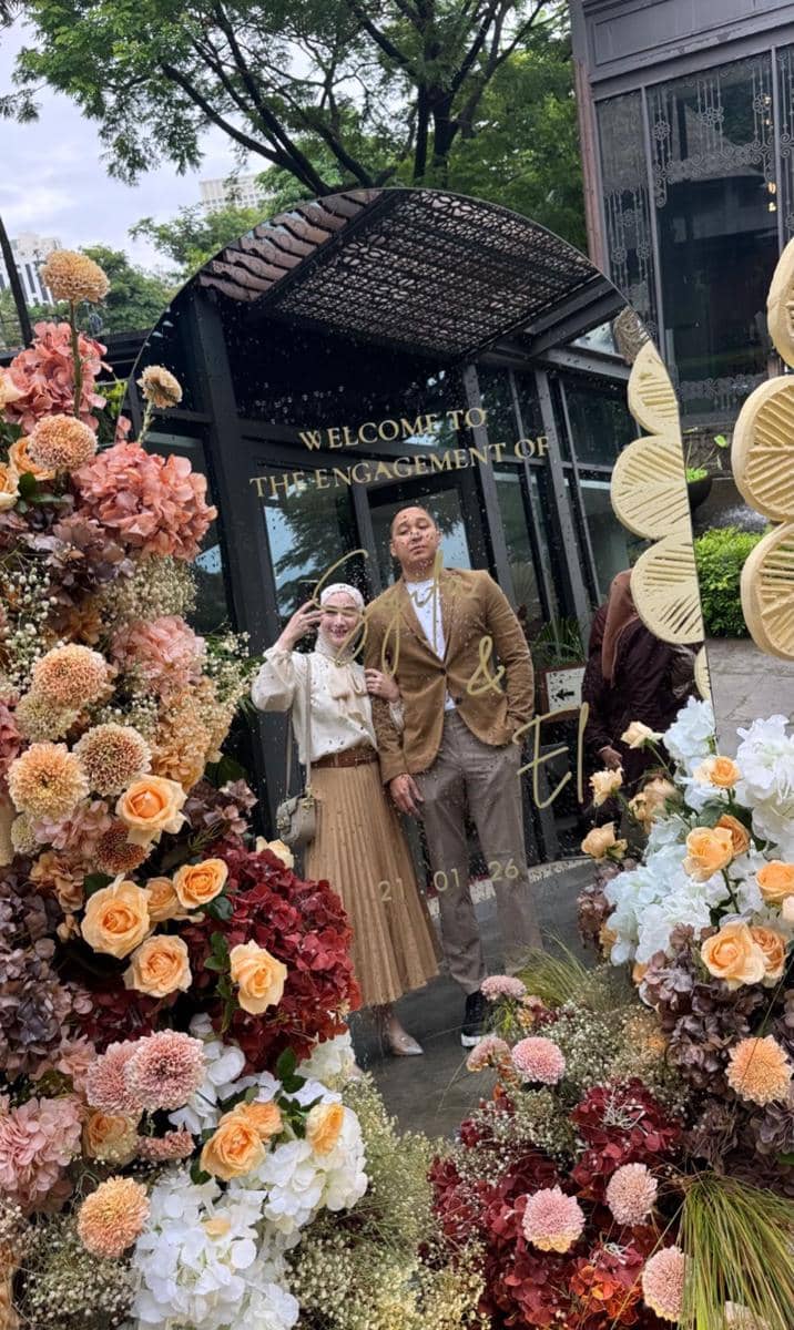 Dekorasi Acara Lamaran El Rumi dan Syifa Hadju